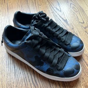 Coach men’s leather blue/black sneakers. Size 11.